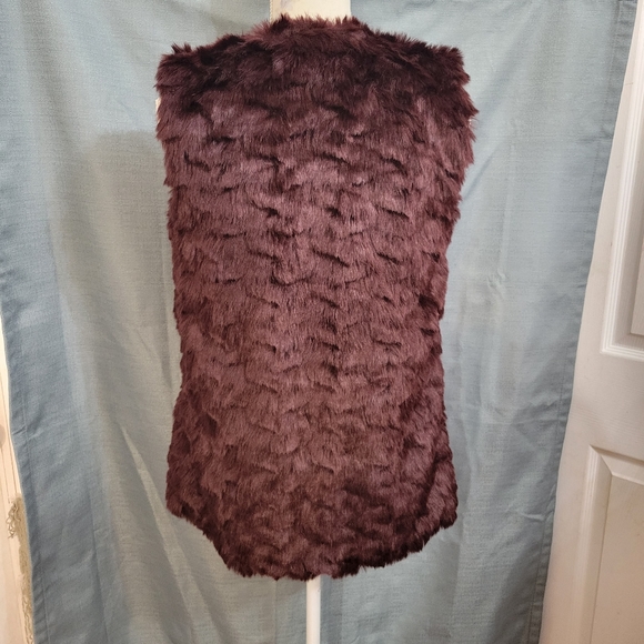 Lord & Taylor Faux Fur Vest - Picture 2 of 3